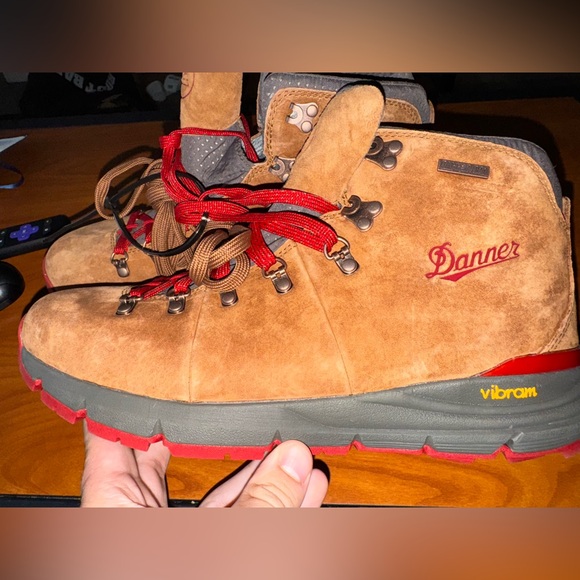 Men's Danner 4.5" Mountain 600 Waterproof Boots - Picture 6 of 16